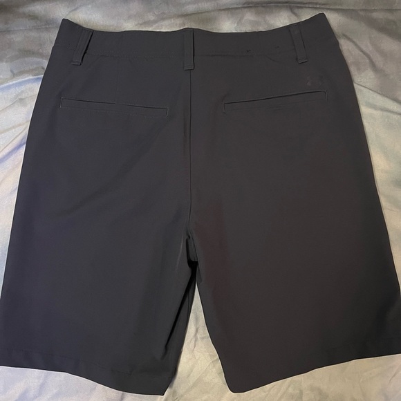 Men’s Under Armour Golf Shorts size 32 - Picture 3 of 5